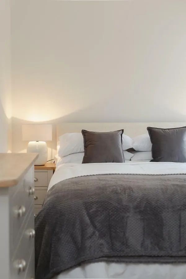 Apartment Historic Dean Village Edinburgh